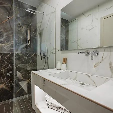 Villa Valley View Villas, By Tk Management