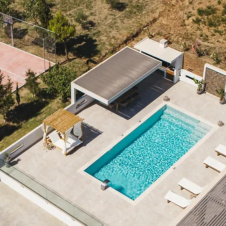 Valley View Villas, By Tk Management Villa *