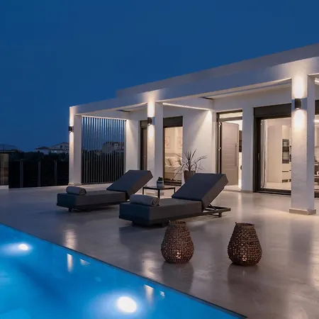 Valley View Villas, By Tk Management Villa *